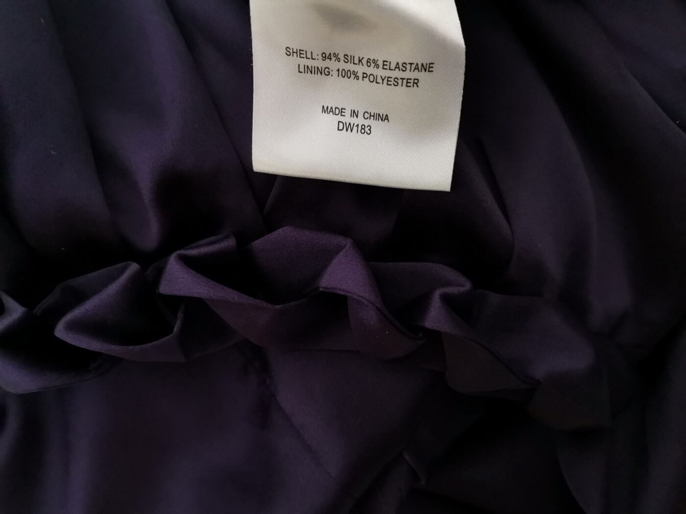 Karen MILLEN Rozmiar 10 (38) Kolor Fioletowy Okrągły dekolt Sukienka Sheath Bezrękawnik Do Kolan Materiał Jedwab