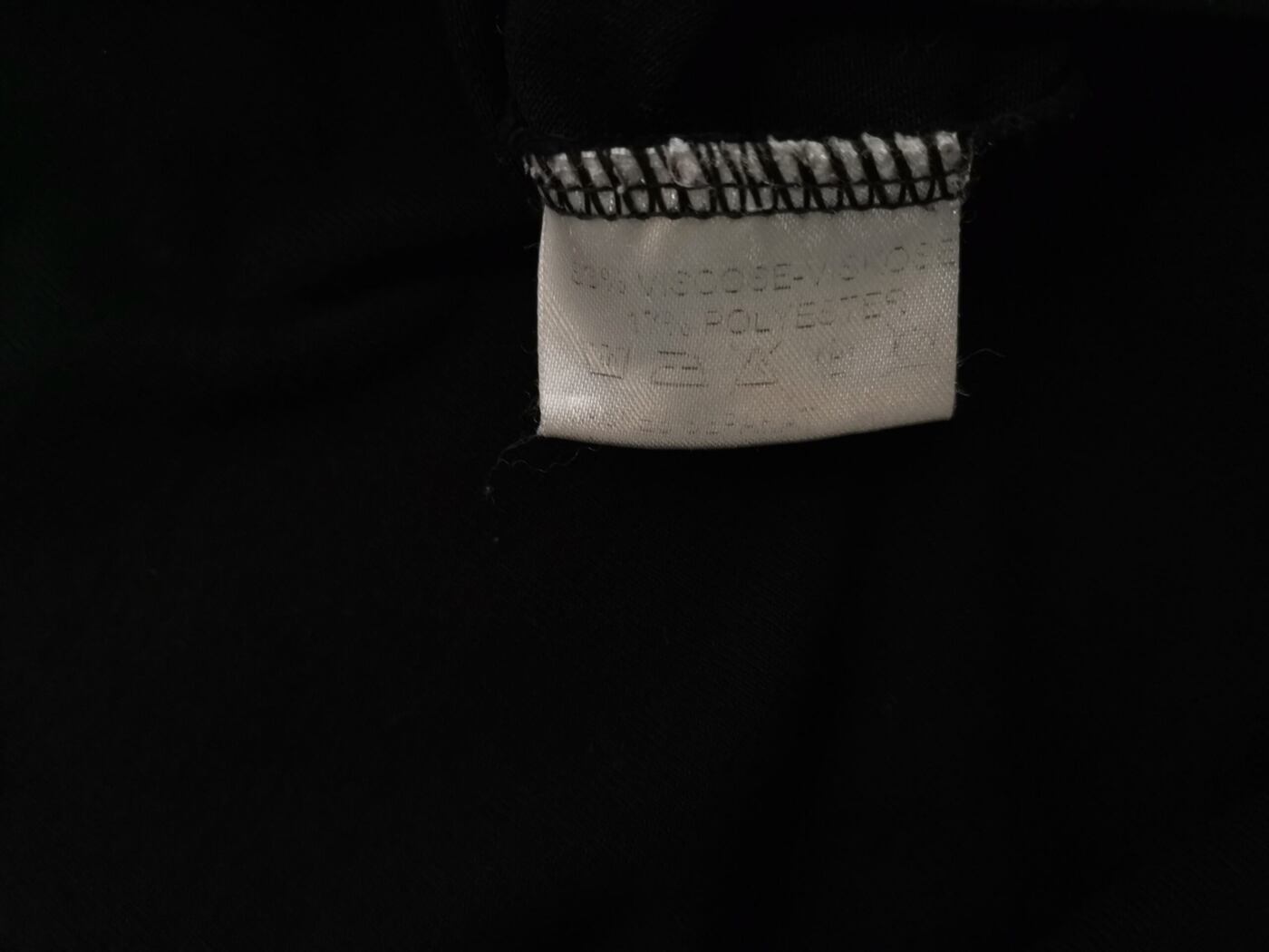 The Masai Rozmiar S Kolor Czarny Okrągły dekolt Tunika Bluzka Bezrękawnik Materiał Wiskoza The Masai Rozmiar S Kolor Czarny Okrągły dekolt Tunika Bluzka Bezrękawnik Materiał Wiskoza