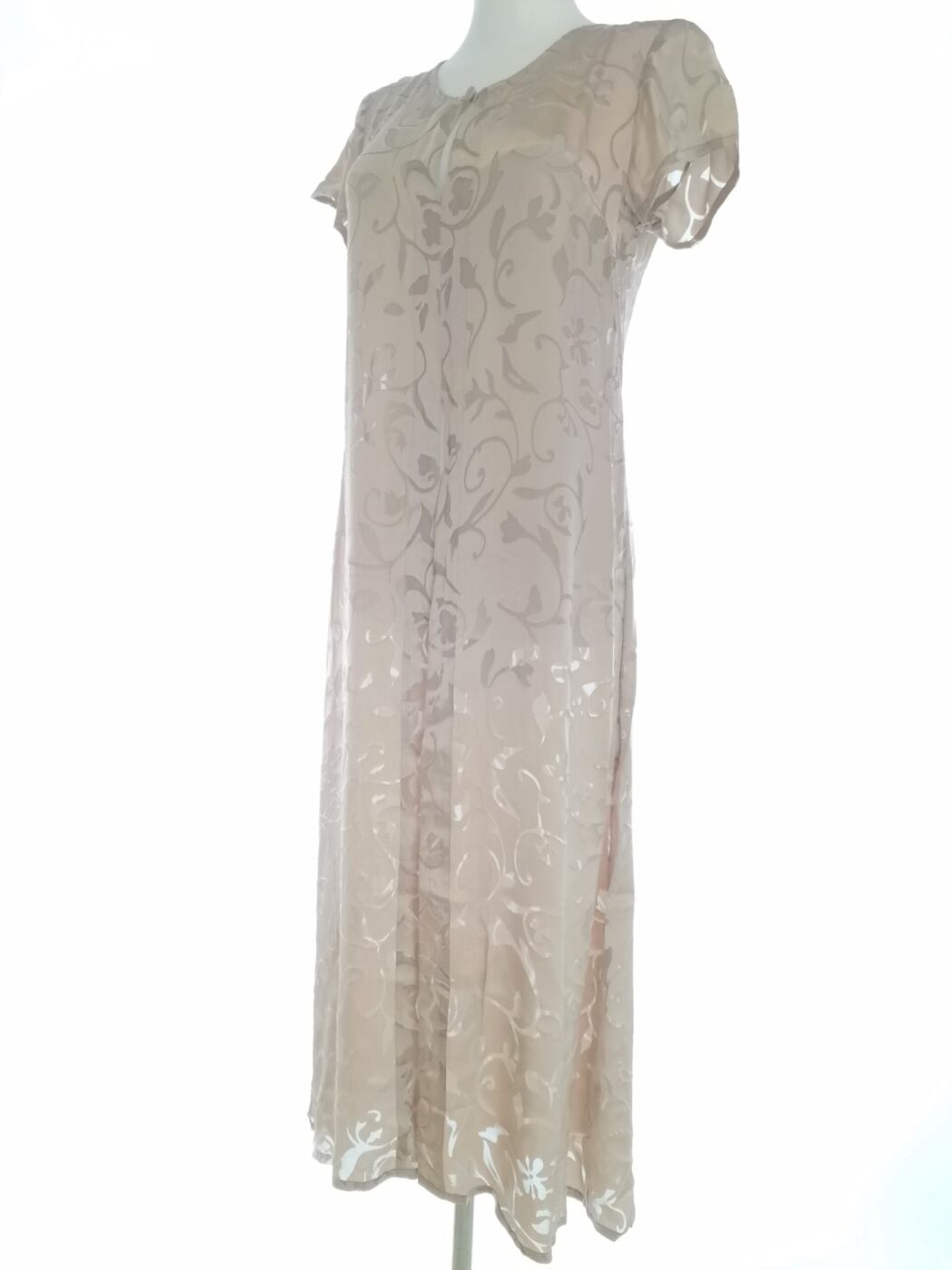 Silkwear Rozmiar S Kolor Złoty Roślinny Liście Okrągły dekolt Tunika Zapinana Bluzka Krótki rękaw Materiał Wiskoza Silkwear Rozmiar S Kolor Złoty Roślinny Liście Okrągły dekolt Tunika Zapinana Bluzka Krótki rękaw Materiał Wiskoza