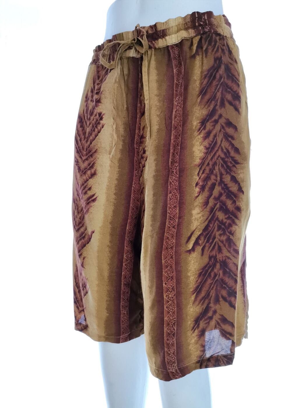 IMG_20210302_104833.jpg B Vintage Rozmiar 40 Kolor Khaki Szorty