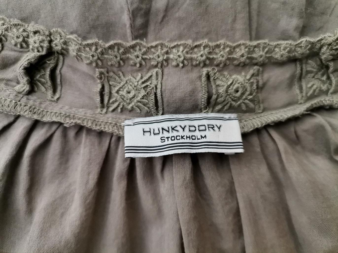 IMG_20210304_131804_r1.jpg Hunkydory Rozmiar XS Kolor Khaki Split Crew Neck Bluzka Długi rękaw Materiał Bawełna 100%