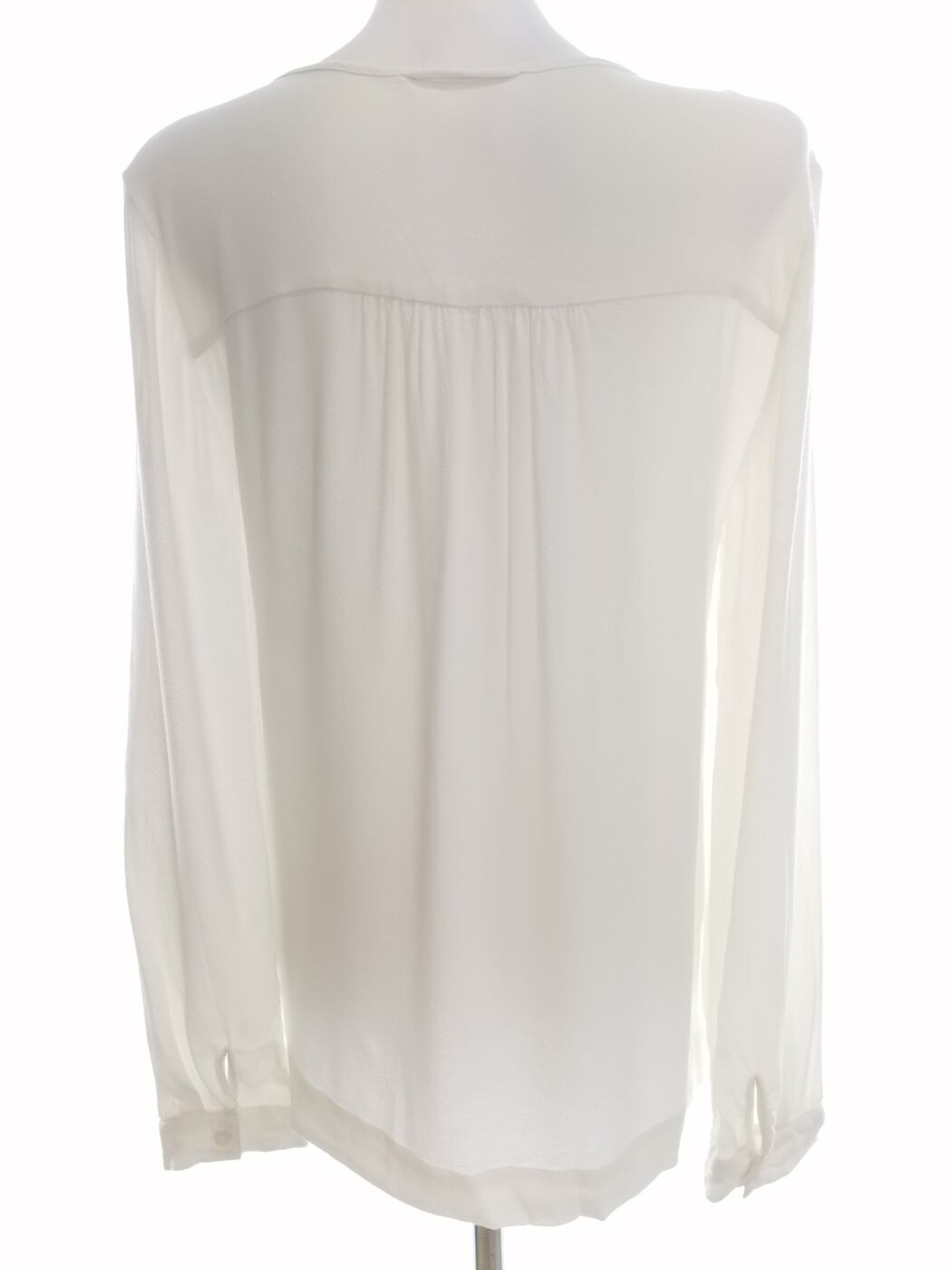 IMG_20210304_132536.jpg STELLA FOREST Rozmiar 40 Kolor Kremowy Split Crew Neck Bluzka Długi rękaw Materiał Rayon