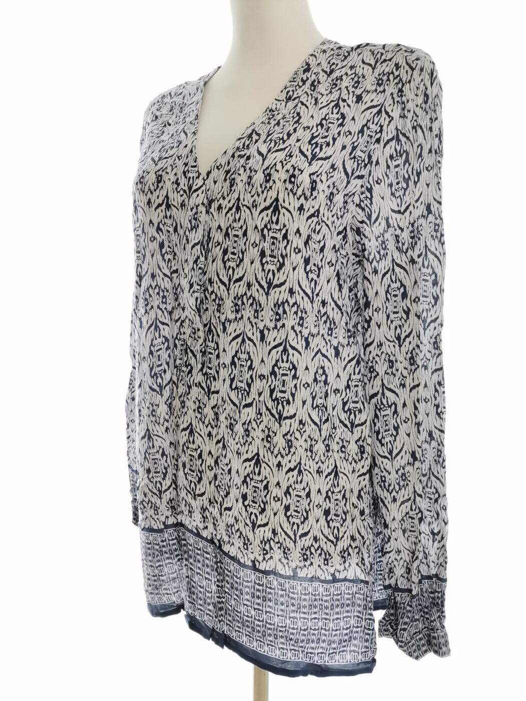 Marie Philippe Rozmiar 42 Kolor Granatowy Damask Paisley W serek Tunika Bluzka Długi rękaw Materiał Wiskoza 100% Marie Philippe Rozmiar 42 Kolor Granatowy Damask Paisley W serek Tunika Bluzka Długi rękaw Materiał Wiskoza 100%