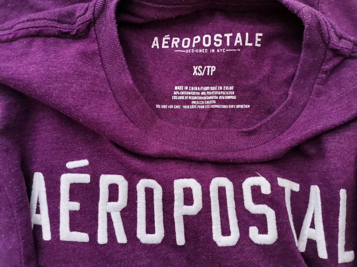 IMG_20210305_154308.jpg Aeropostale Rozmiar XS Kolor Purpurowy Crew Neck T-Shirt Krótki rękaw Materiał Bawełna