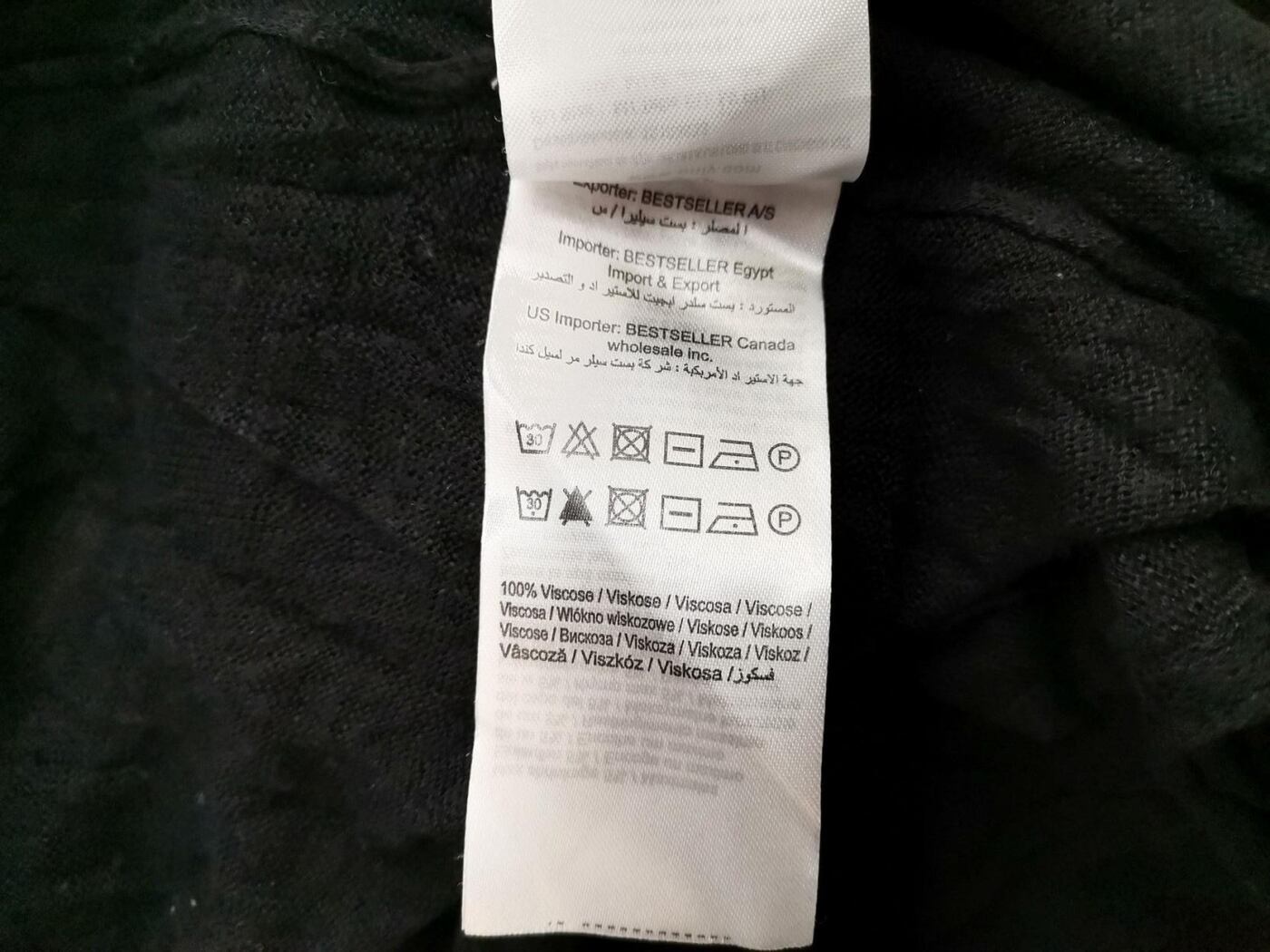 IMG_20210308_101525_r2.jpg Only Rozmiar M Kolor Czarny W serek Długi Otwarty Kardigan Długi rękaw Materiał Wiskoza 100% Cienka dzianina