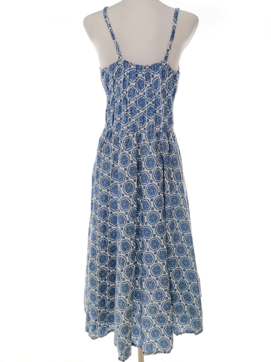 Vintage Rozmiar L Kolor Niebieski Odkryte Ramiona Sukienka Maxi Bezrękawnik Długa Materiał Bawełna 100% Vintage Rozmiar L Kolor Niebieski Odkryte Ramiona Sukienka Maxi Bezrękawnik Długa Materiał Bawełna 100%