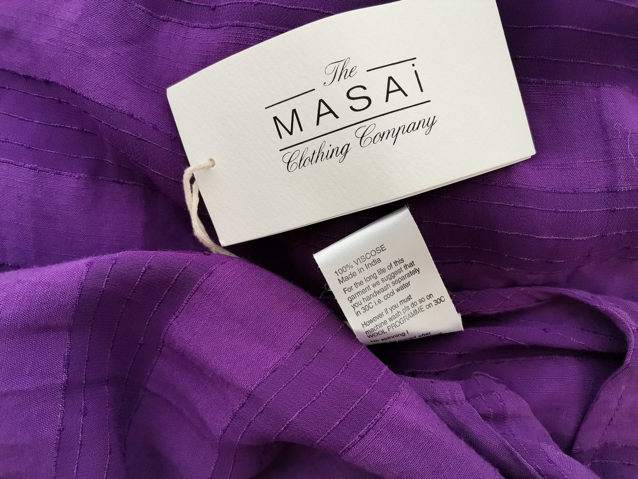 The Masai Rozmiar XL Kolor Fioletowy Pasy W serek Tunika Bluzka Długi rękaw Materiał Wiskoza 100% The Masai Rozmiar XL Kolor Fioletowy Pasy W serek Tunika Bluzka Długi rękaw Materiał Wiskoza 100%