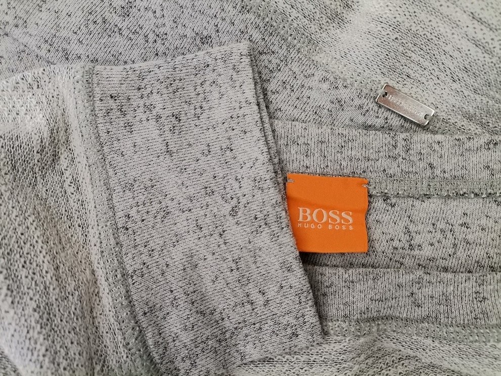 IMG_20210315_104155.jpg Hugo Boss Rozmiar L Kolor Szary Męski Sweter Długi rękaw Materiał Bawełna