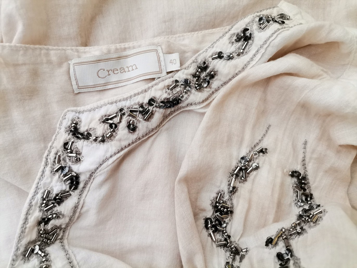 IMG_20210316_110007.jpg Cream Rozmiar 40 Kolor Pudrowy Split Crew Neck Bluzka Długi rękaw Materiał Bawełna 100%