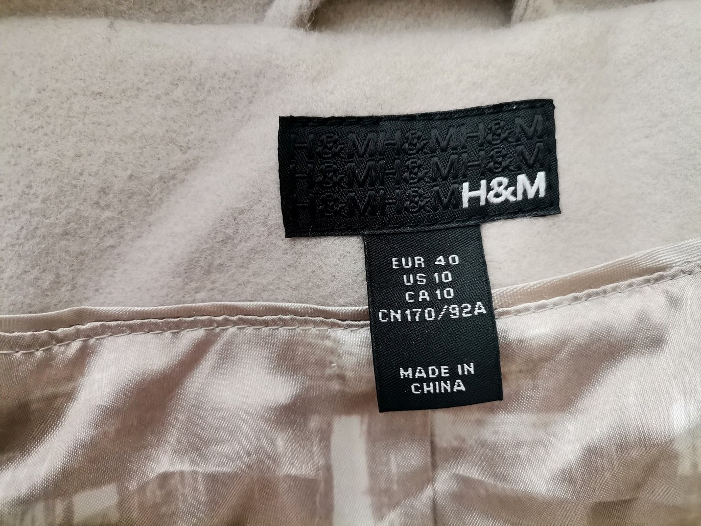 IMG_20210322_134610.jpg H&m Rozmiar 40 Kolor Beżowy Płaszcz Długi rękaw Materiał Wełna