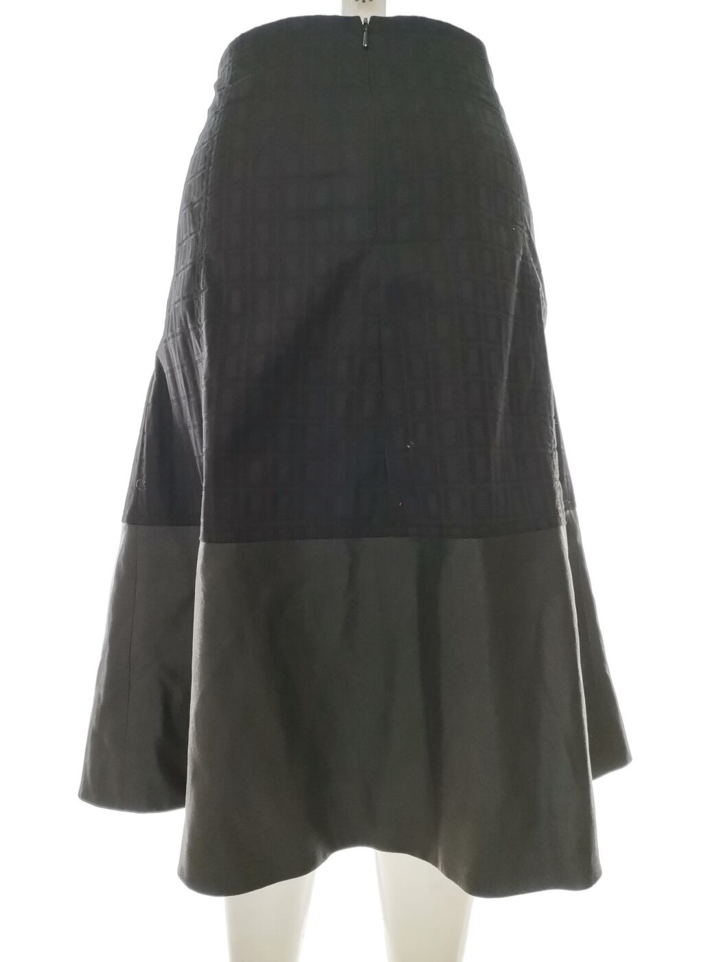 IMG_20210330_112144.jpg Karen MILLEN Rozmiar 14 (42) Kolor Czarny A-Line Spódnica Midi