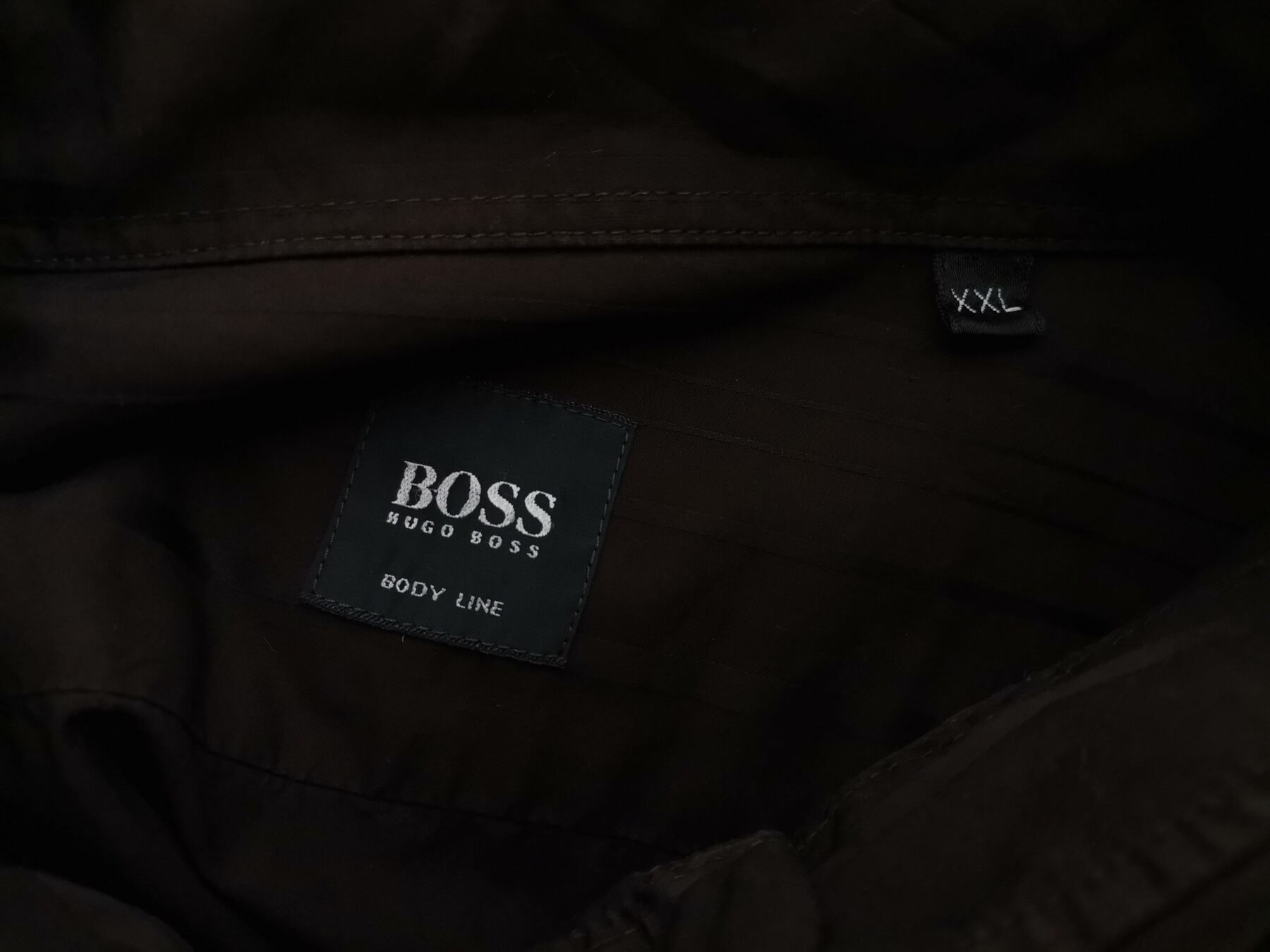 IMG_20210330_142933.jpg Hugo Boss Rozmiar XXL Kolor Brązowy Kołnierz Męska Koszula Casual Długi rękaw Materiał Bawełna 100%