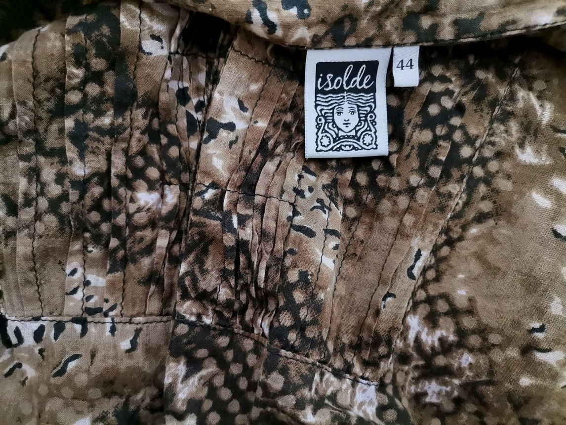 Isolde Rozmiar 44 Kolor Khaki Panterka Kołnierz Tunika Zapinana Bluzka Rękaw 3/4 Materiał Bawełna 100% Isolde Rozmiar 44 Kolor Khaki Panterka Kołnierz Tunika Zapinana Bluzka Rękaw 3/4 Materiał Bawełna 100%