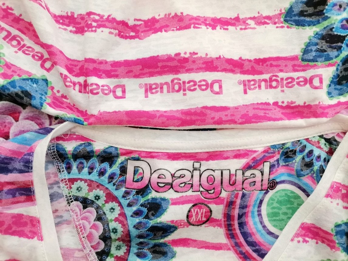 IMG_20210331_111725.jpg DESIGUAL Rozmiar XXL (38-40) Kolor Kolorowa Pasy Okrągły dekolt Bluzka Krótki rękaw Materiał Bawełna