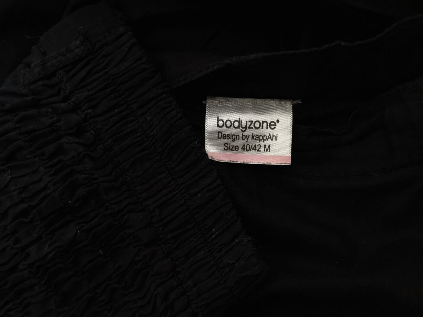 IMG_20210406_121827.jpg Kappahl Rozmiar 40/42 Kolor Czarny Spodnie Casual Materiał Bawełna 100%
