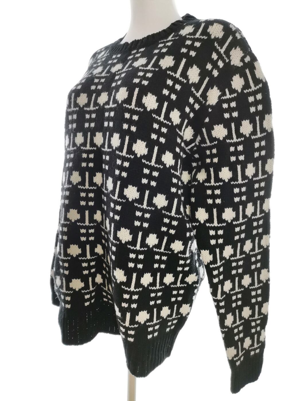 IMG_20210408_105517.jpg CLIPPER Rozmiar 52 Kolor Czarny Crew Neck Sweter Długi rękaw Cienka dzianina