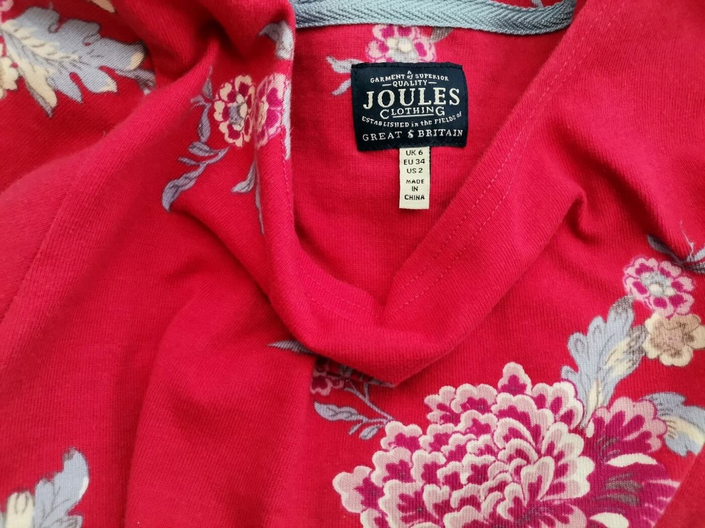 Joules Rozmiar 6 (34) Kolor Różowy Okrągły dekolt Sukienka Prostokątna Rękaw 3/4 Do Kolan Materiał Bawełna 100% Joules Rozmiar 6 (34) Kolor Różowy Okrągły dekolt Sukienka Prostokątna Rękaw 3/4 Do Kolan Materiał Bawełna 100%