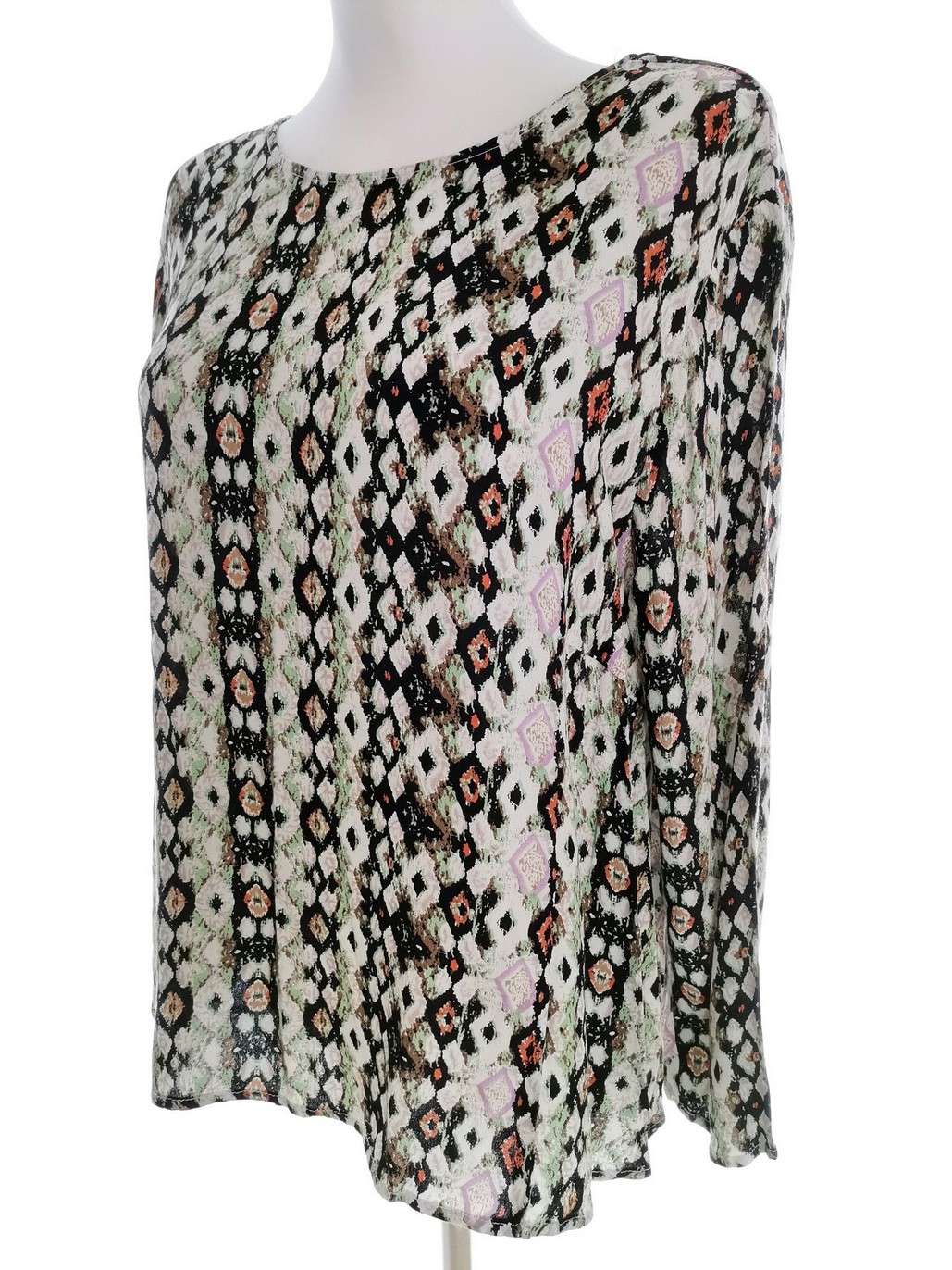 IMG_20210415_135427.jpg Flash Woman Rozmiar L Kolor Kolorowa Okrągły dekolt Bluzka Rękaw 3/4 Materiał Wiskoza 100%