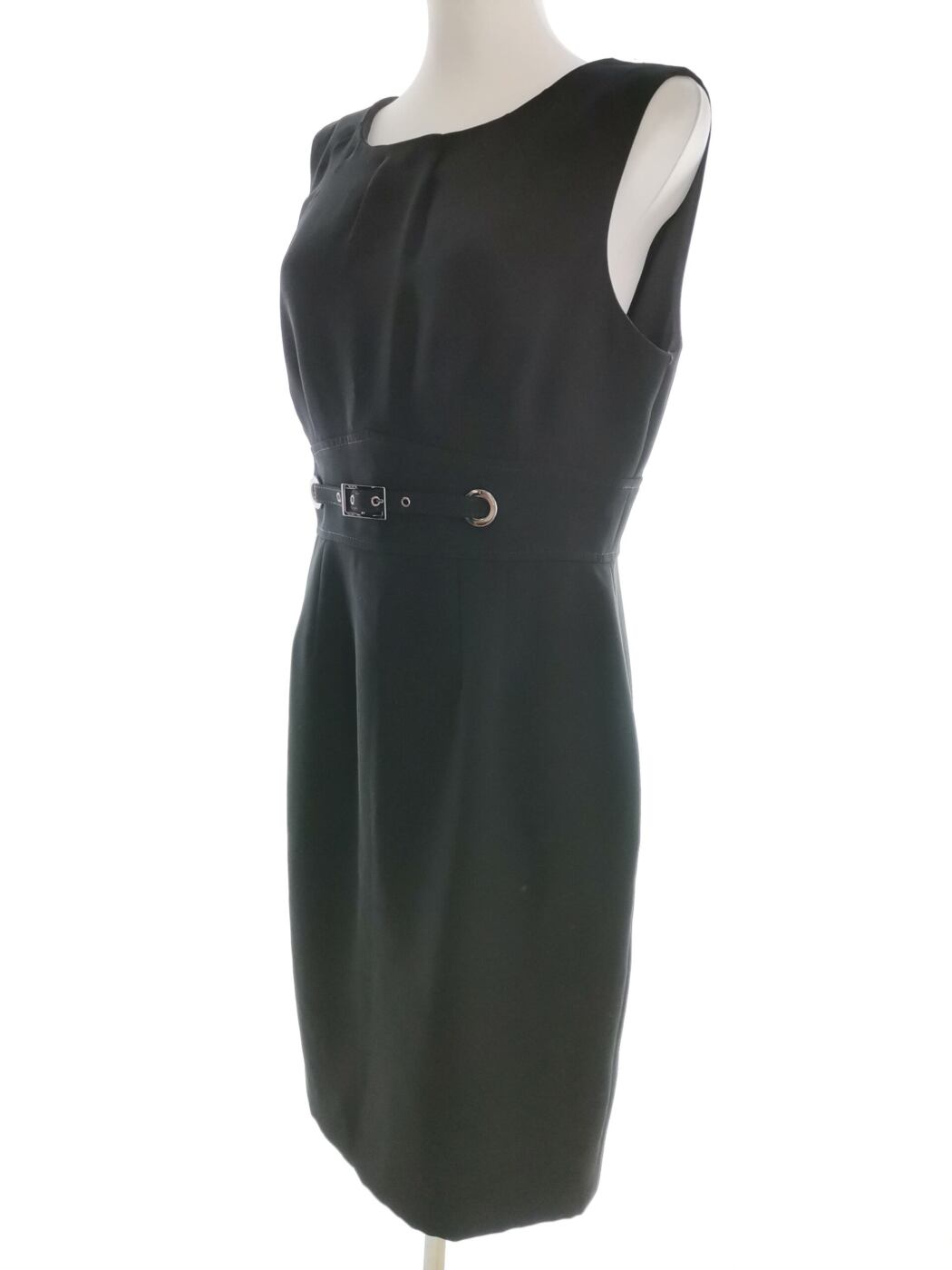 Linea Rozmiar 14 (42) Kolor Czarny Okrągły dekolt Sukienka Sheath Bezrękawnik Midi Linea Rozmiar 14 (42) Kolor Czarny Okrągły dekolt Sukienka Sheath Bezrękawnik Midi