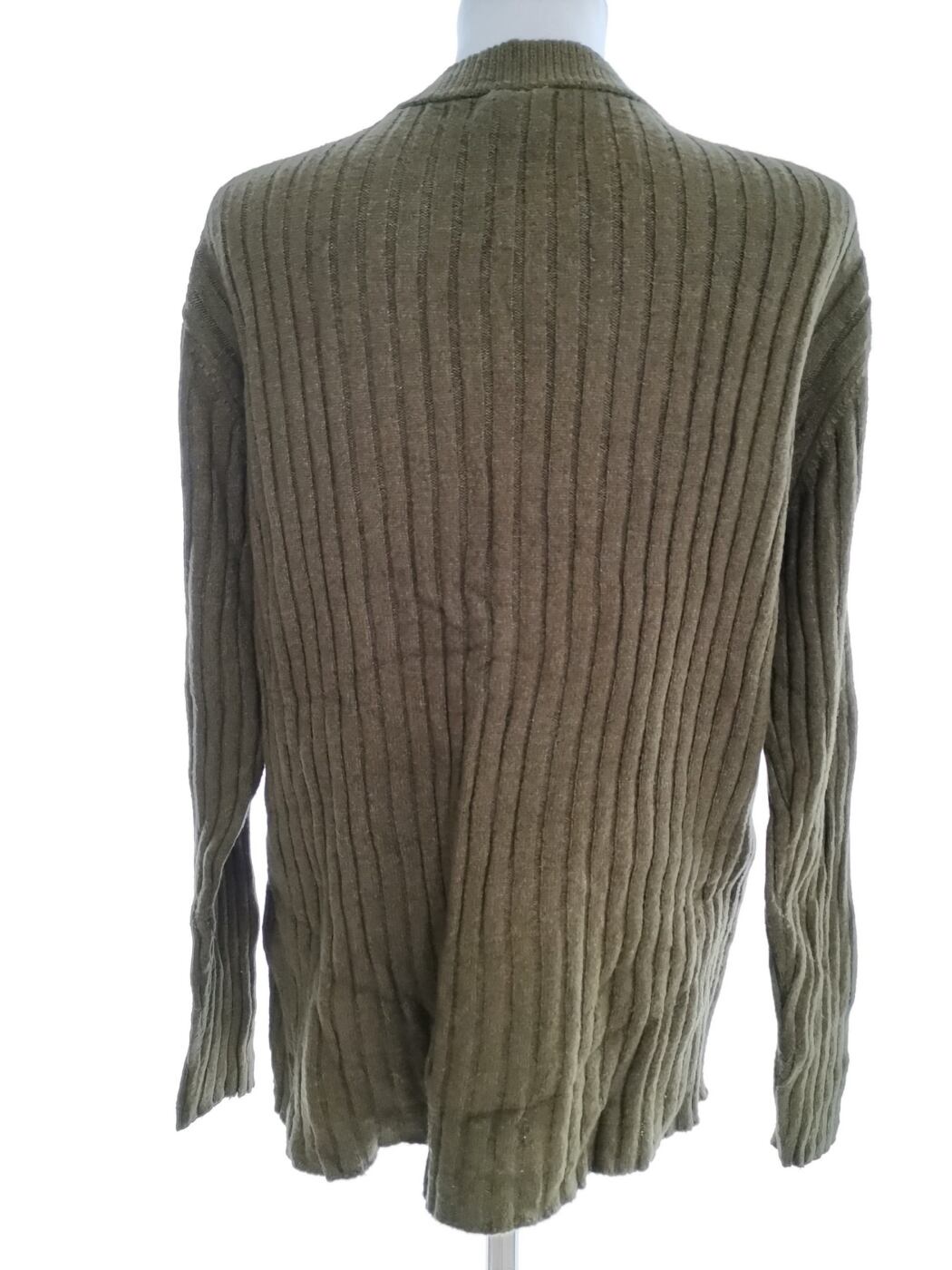 IMG_20210421_125635.jpg Vero moda Rozmiar M Kolor Khaki Crew Neck Sweter Długi rękaw Materiał Wiskoza Gruba dzianina