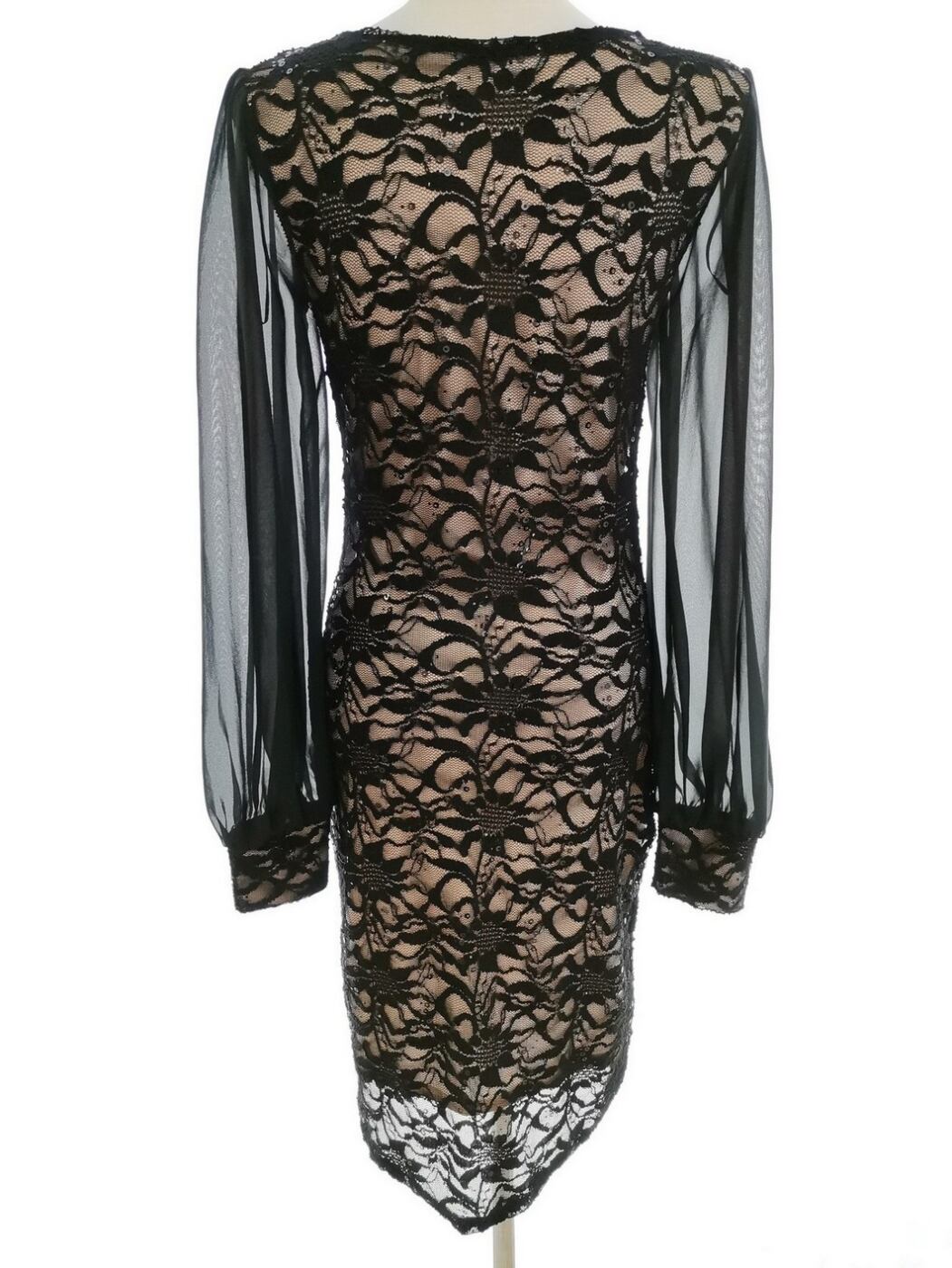 Quiz Rozmiar 12 (40) Kolor Czarny Okrągły dekolt Sukienka Bodycon Długi rękaw Midi Quiz Rozmiar 12 (40) Kolor Czarny Okrągły dekolt Sukienka Bodycon Długi rękaw Midi