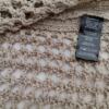 BLANKNYC Rozmiar S Kolor Beżowy Crew Neck Sweter Długi rękaw Materiał Bawełna Otwarta dzianina