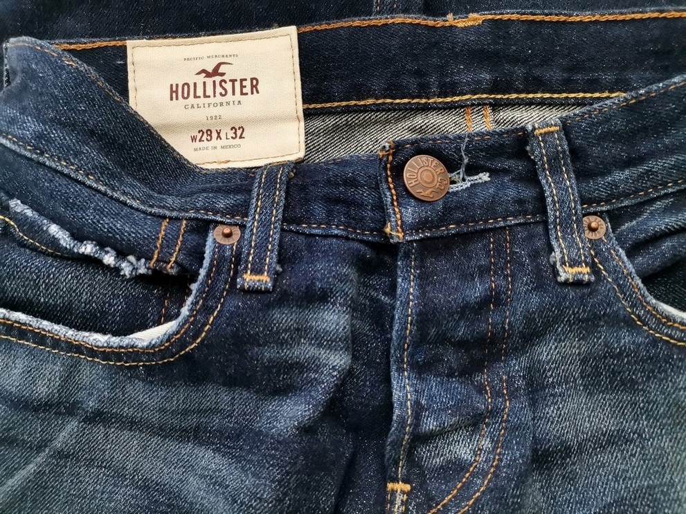 IMG_20210422_153302.jpg Hollister Rozmiar W28 L32 Kolor Granatowy Spodnie Jeansy Materiał Bawełna 100%