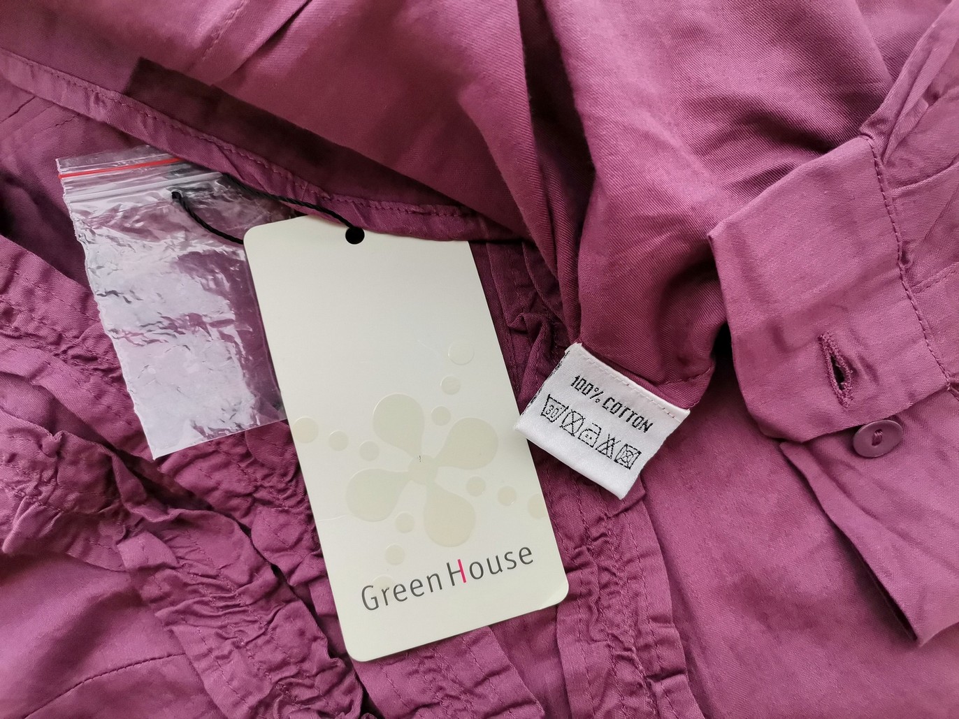 IMG_20210423_133136.jpg Green House Rozmiar 42 Kolor Purpurowy W serek Bluzka Zapinana Długi rękaw Materiał Bawełna 100%