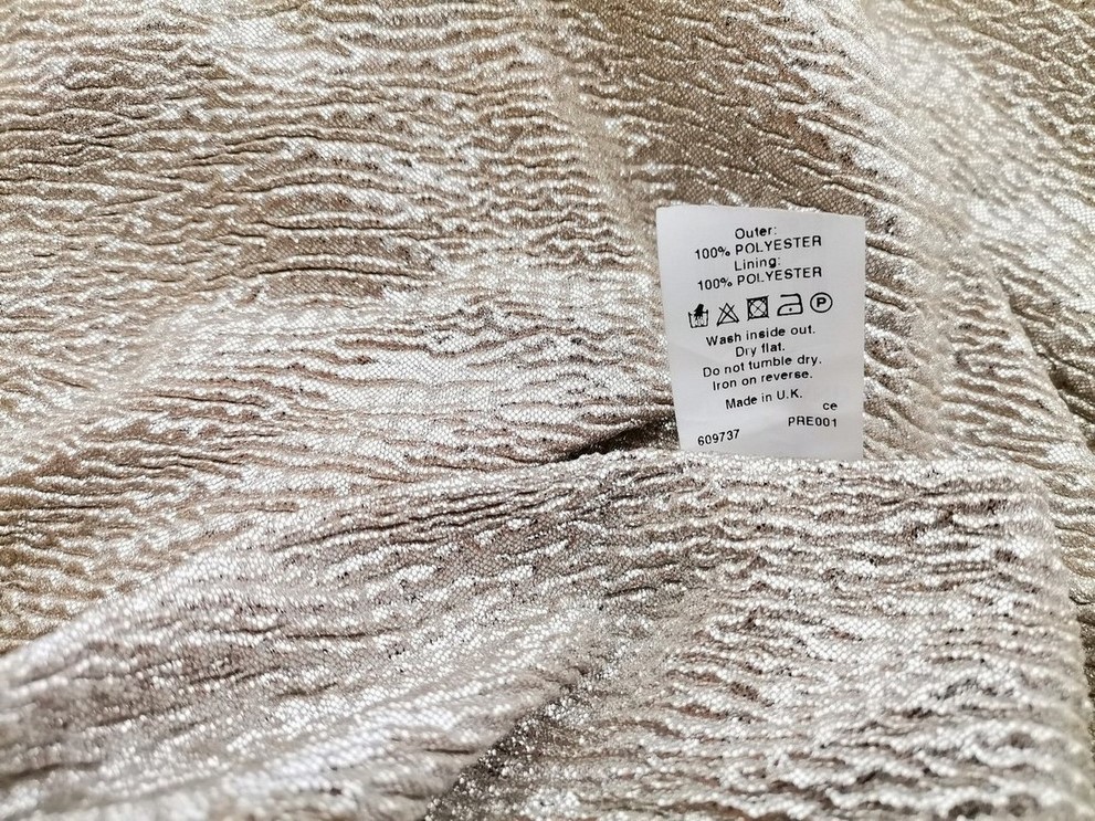 River island Rozmiar 14 (42) Kolor Srebrny Okrągły dekolt Sukienka Prostokątna Krótki rękaw Do Kolan River island Rozmiar 14 (42) Kolor Srebrny Okrągły dekolt Sukienka Prostokątna Krótki rękaw Do Kolan
