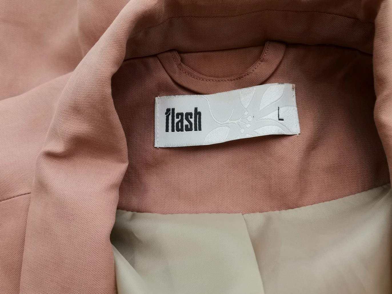 IMG_20210429_093735.jpg Flash Rozmiar L Kolor Pudrowy Róż Kołnierz Żakiet z zapięciem Długi rękaw Materiał Tencel