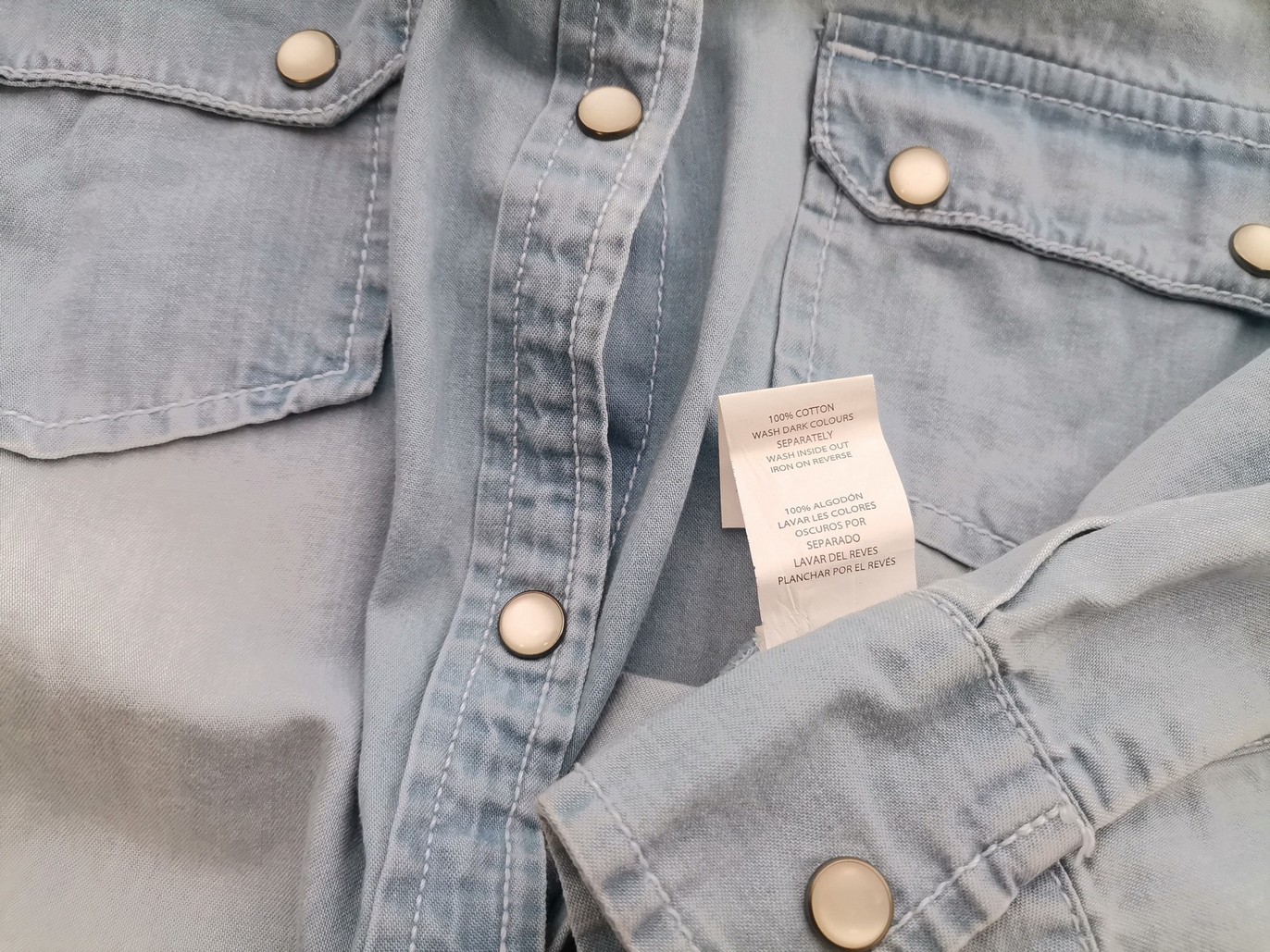 IMG_20210505_110816.jpg Denim Co. Rozmiar 12 (40) Kolor Niebieski Kołnierz Koszula Zapinana Bluzka Długi rękaw Materiał Bawełna 100%