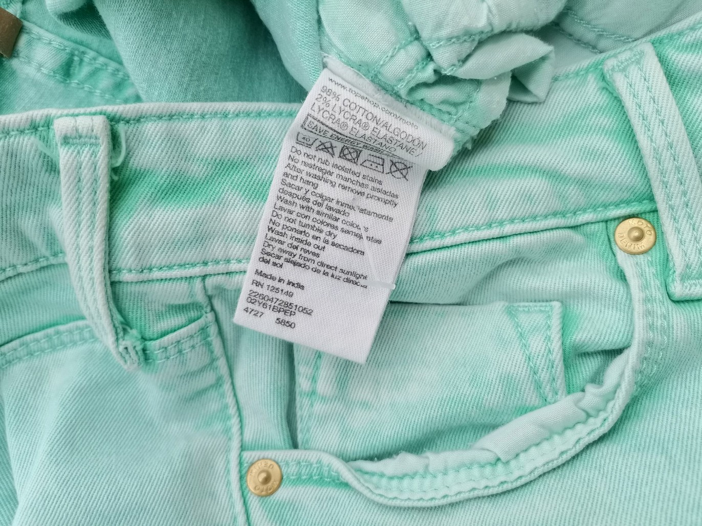 IMG_20210511_141813.jpg Topshop Rozmiar W32 L30 Kolor Miętowy Spodnie Jeansy Materiał Bawełna