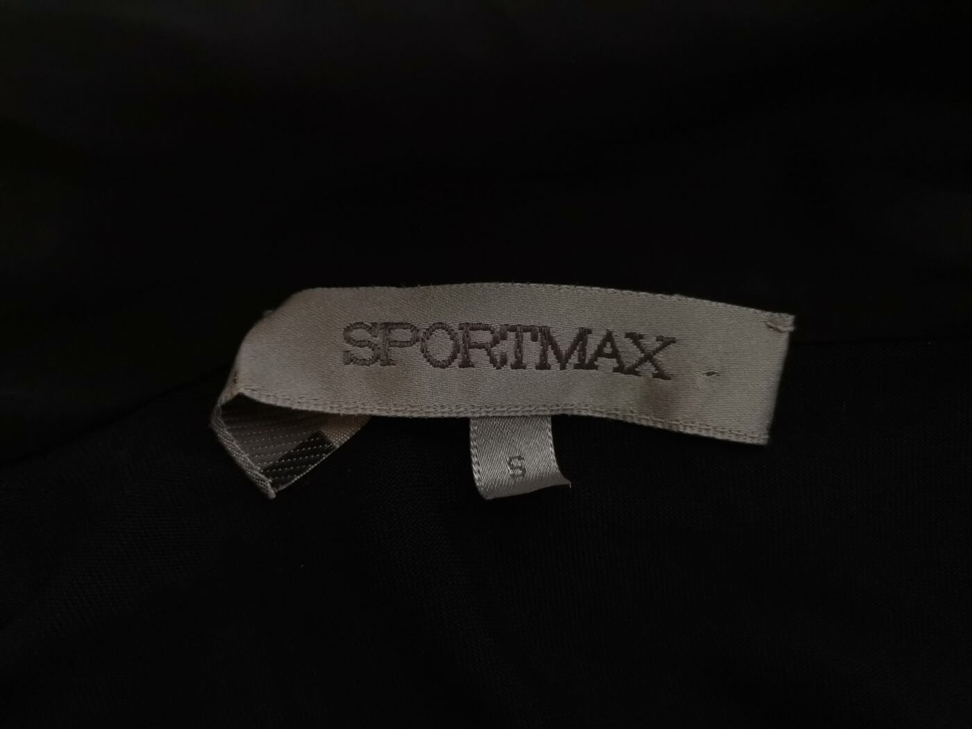 IMG_20210513_110645.jpg Sportmax Rozmiar S Kolor Czarny W serek Bolerko Kardigan Krótki rękaw Materiał Jedwab 100% Cienka dzianina