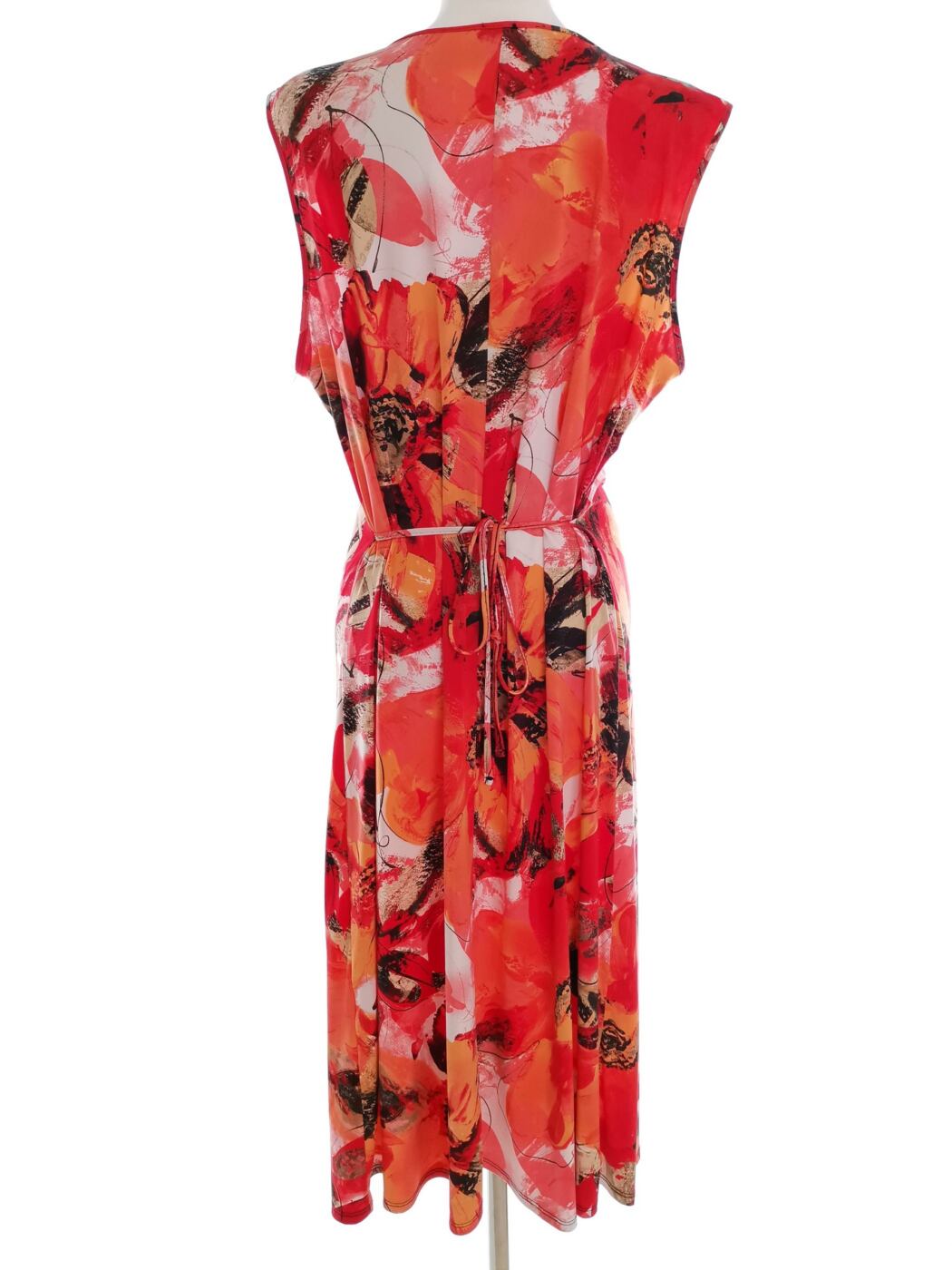 Saloos Collection Rozmiar XL Kolor Czerwony Kwadratowy dekolt Sukienka Sheath Bezrękawnik Midi Saloos Collection Rozmiar XL Kolor Czerwony Kwadratowy dekolt Sukienka Sheath Bezrękawnik Midi