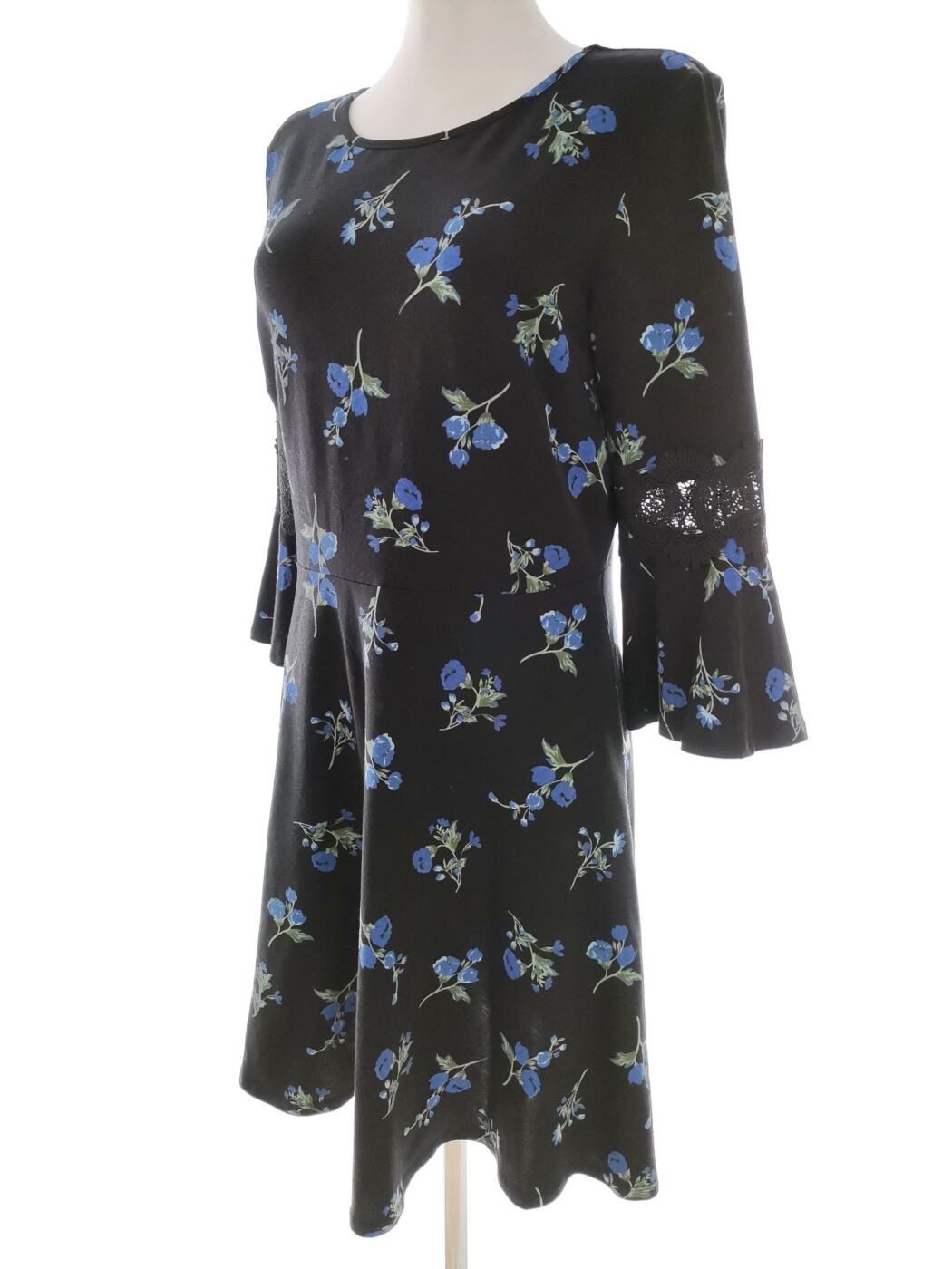 Dorothy perkins Rozmiar 42 Kolor Czarny Okrągły dekolt Sukienka Sweterkowa Rękaw 3/4 Do Kolan Dorothy perkins Rozmiar 42 Kolor Czarny Okrągły dekolt Sukienka Sweterkowa Rękaw 3/4 Do Kolan