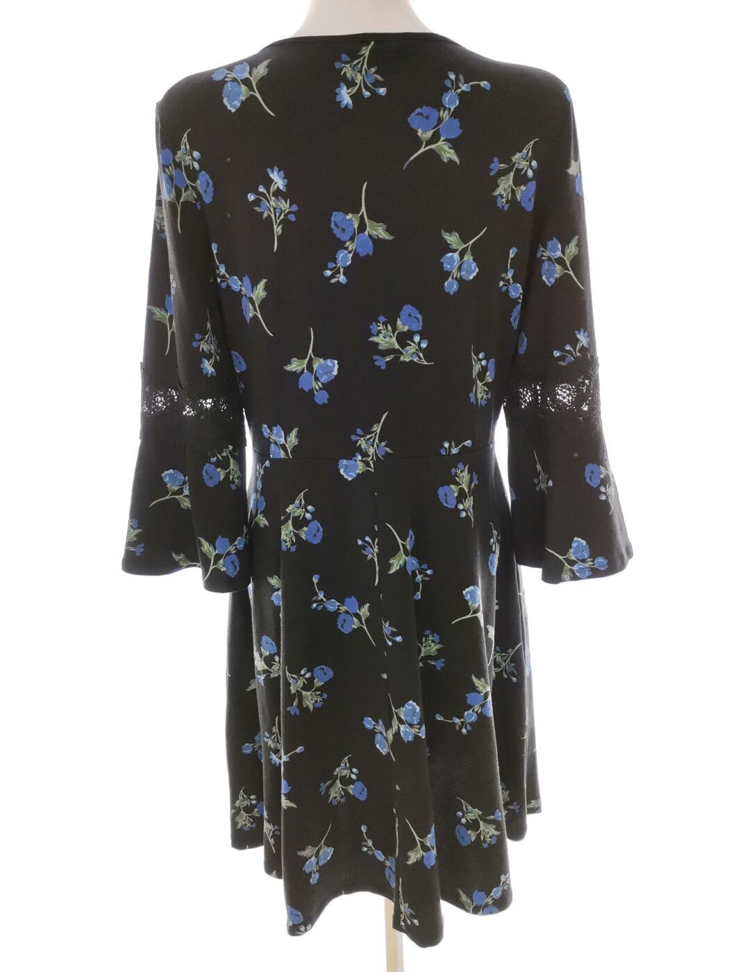 Dorothy perkins Rozmiar 42 Kolor Czarny Okrągły dekolt Sukienka Sweterkowa Rękaw 3/4 Do Kolan Dorothy perkins Rozmiar 42 Kolor Czarny Okrągły dekolt Sukienka Sweterkowa Rękaw 3/4 Do Kolan
