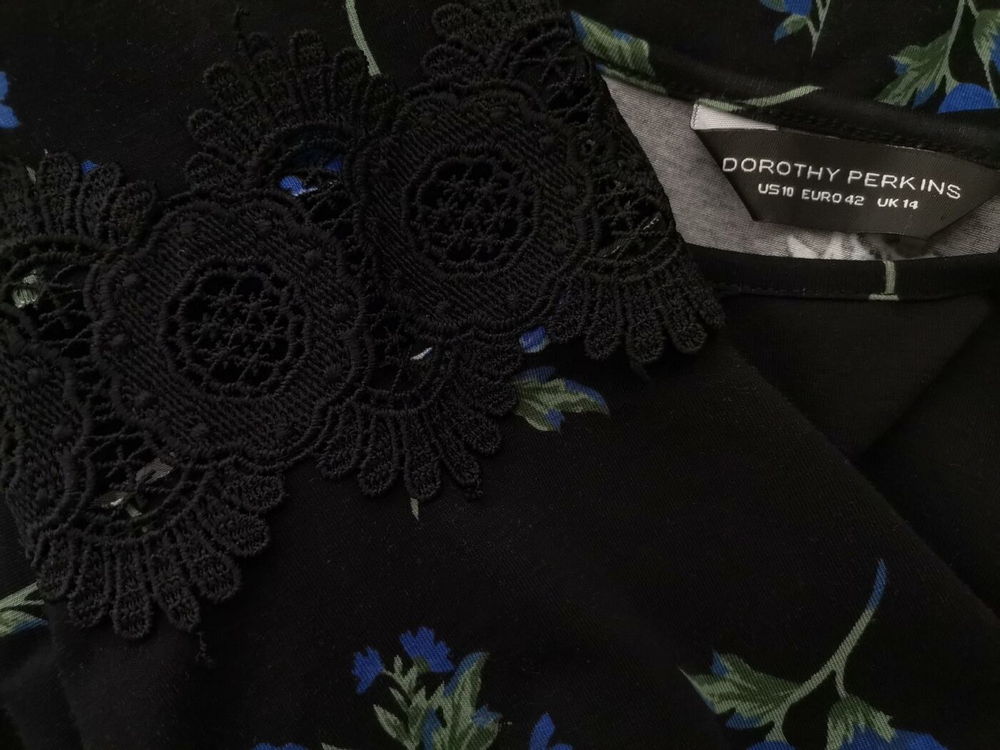 Dorothy perkins Rozmiar 42 Kolor Czarny Okrągły dekolt Sukienka Sweterkowa Rękaw 3/4 Do Kolan Dorothy perkins Rozmiar 42 Kolor Czarny Okrągły dekolt Sukienka Sweterkowa Rękaw 3/4 Do Kolan