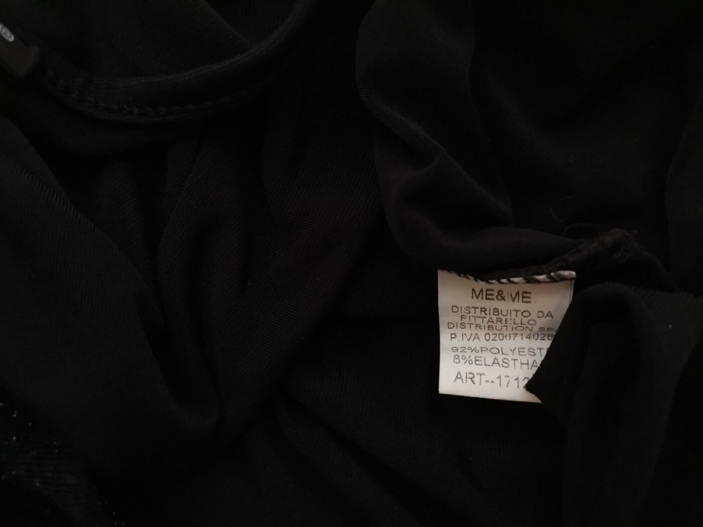 Rozmiar 34/36 Kolor Czarny Drapowany dekolt Sukienka Bodycon Krótki rękaw Do Kolan Rozmiar 34/36 Kolor Czarny Drapowany dekolt Sukienka Bodycon Krótki rękaw Do Kolan