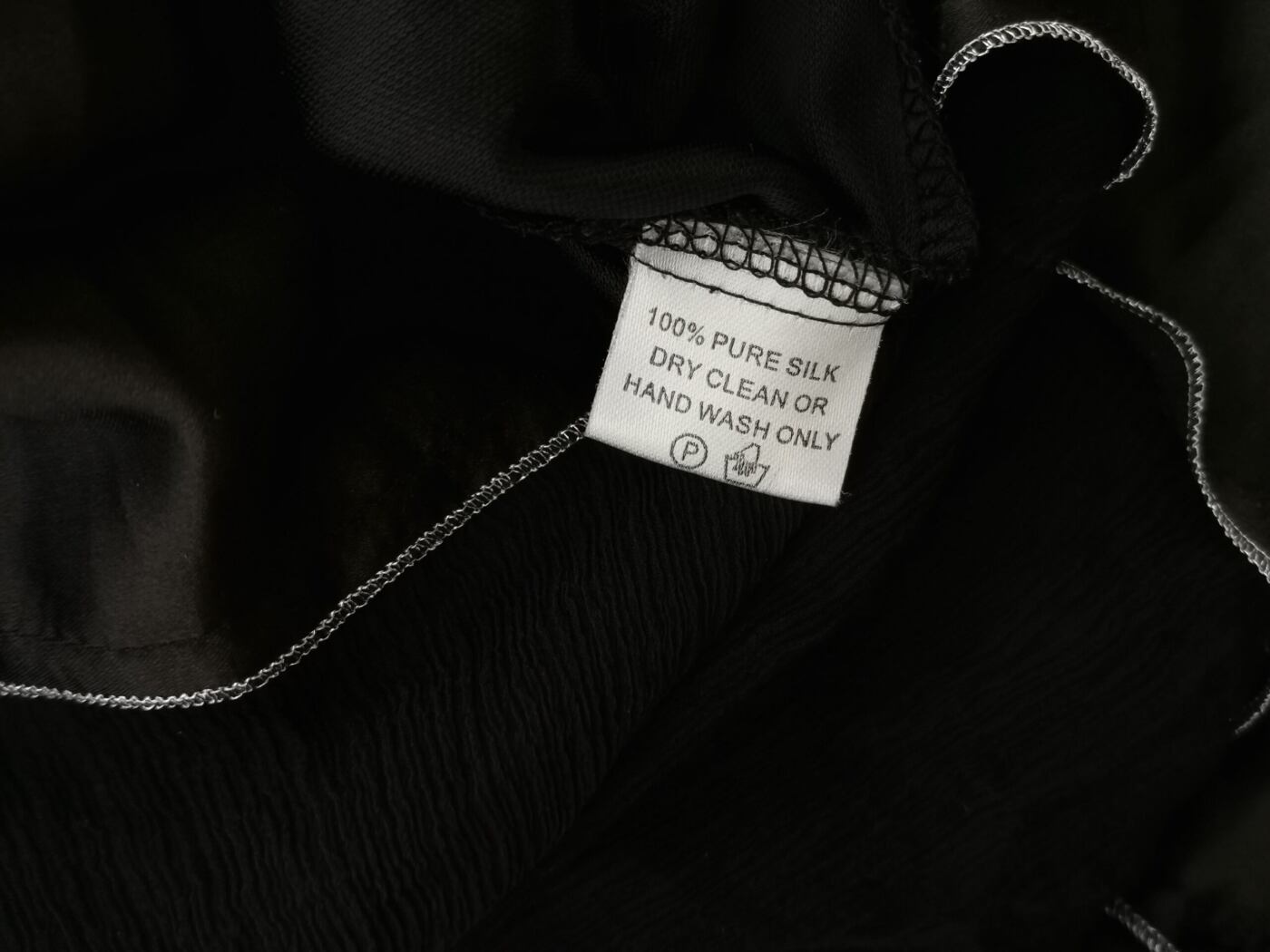 Traffic People Rozmiar M Kolor Czarny Halter Sukienka A-Line Bezrękawnik Midi Materiał Jedwab 100% Traffic People Rozmiar M Kolor Czarny Halter Sukienka A-Line Bezrękawnik Midi Materiał Jedwab 100%