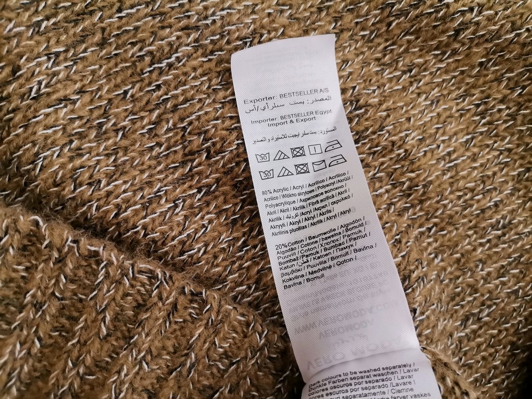 IMG_20210525_145745.jpg Vero moda Rozmiar XL Kolor Beżowy W serek Sweter Długi rękaw Materiał Akryl Cienka dzianina