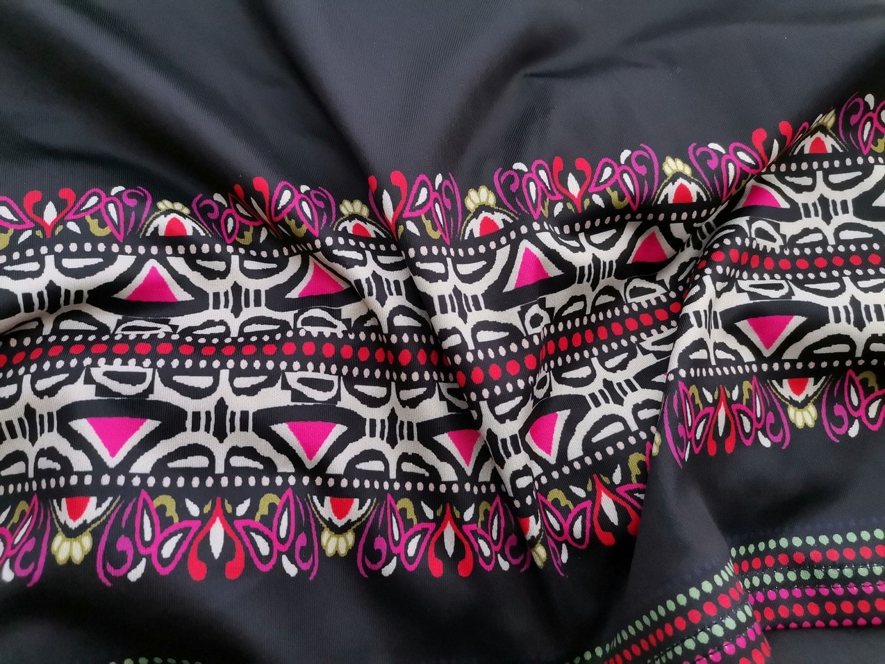 Vintage Rozmiar M Kolor Czarny Split Crew Neck Sukienka A-Line Długi rękaw Midi Vintage Rozmiar M Kolor Czarny Split Crew Neck Sukienka A-Line Długi rękaw Midi