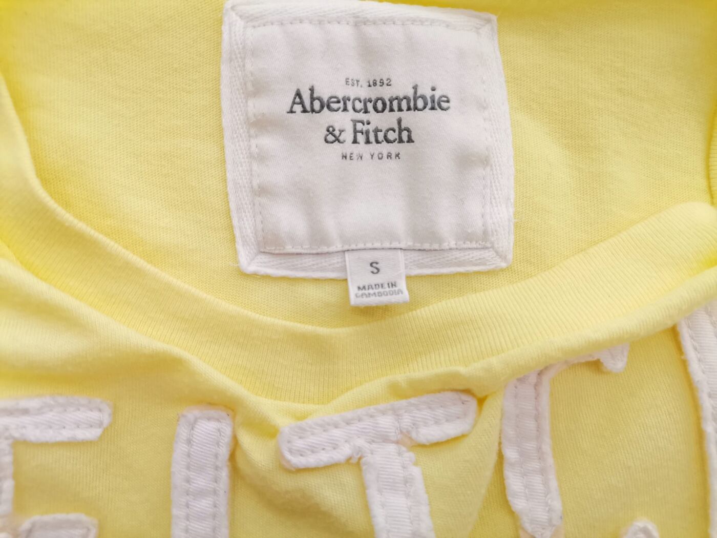 ABERCROMBIE & FITCH Rozmiar S Kolor Żółty Crew Neck T-Shirt Krótki rękaw Materiał Bawełna