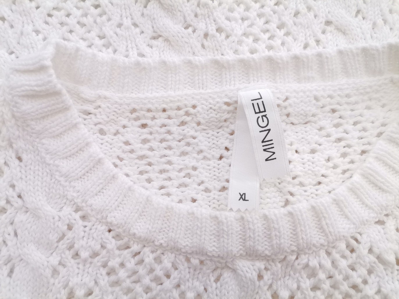 IMG_20210528_151138.jpg Mingel Rozmiar XL Kolor Biały Crew Neck Sweter Rękaw 3/4 Materiał Bawełna 100% Otwarta dzianina