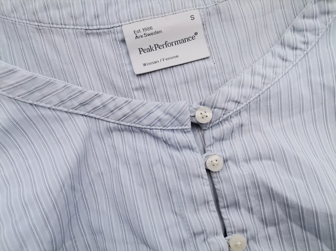 Peak performance Rozmiar S Kolor Niebieski Pasy Okrągły dekolt Tunika Popover Bluzka Rękaw 3/4 Materiał Bawełna 100% Peak performance Rozmiar S Kolor Niebieski Pasy Okrągły dekolt Tunika Popover Bluzka Rękaw 3/4 Materiał Bawełna 100%