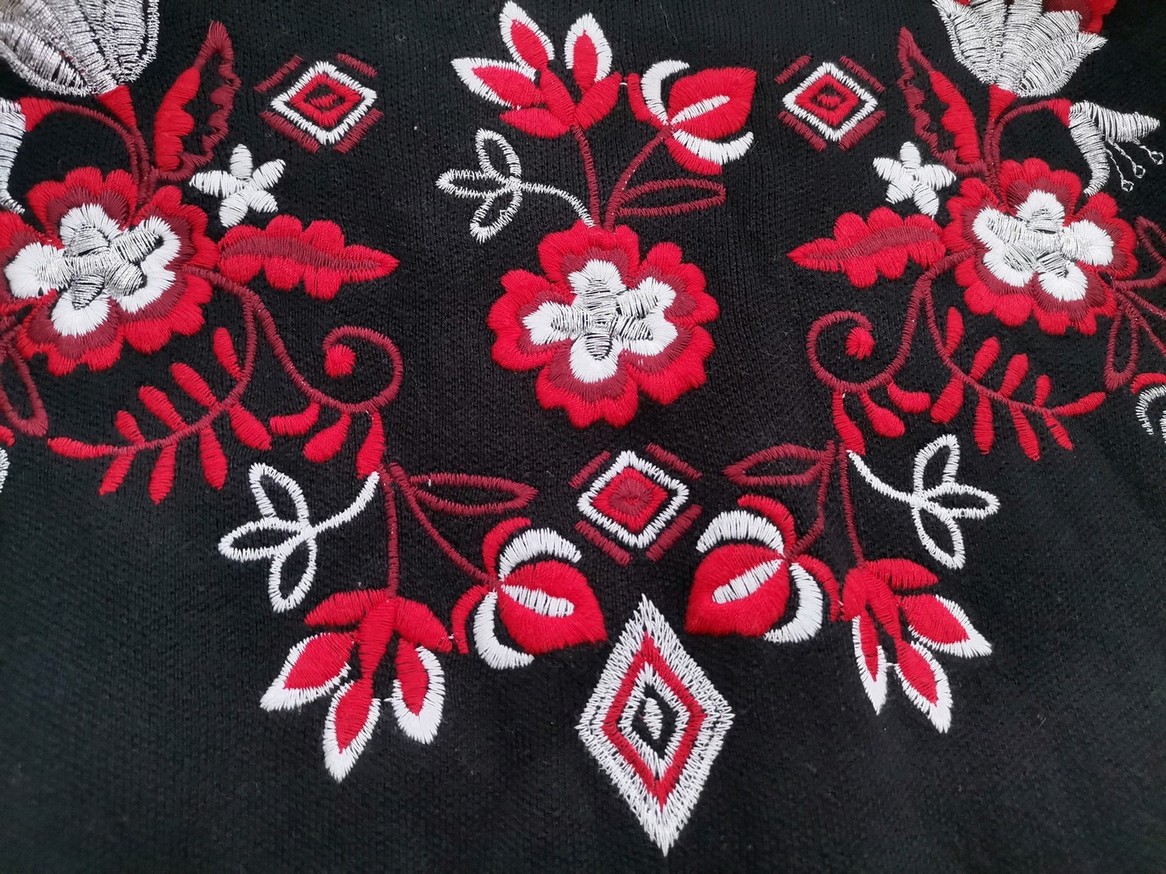 Vintage Rozmiar 38/40 Kolor Czarny Crew Neck Sweter Długi rękaw Cienka dzianina