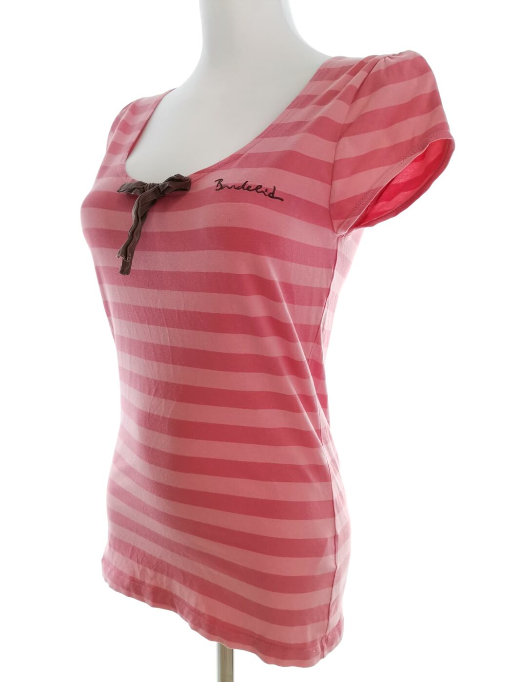 IMG_20210608_151059.jpg BONDELID Rozmiar S Kolor Różowy Pasy Okrągły dekolt T-Shirt Krótki rękaw Materiał Bawełna