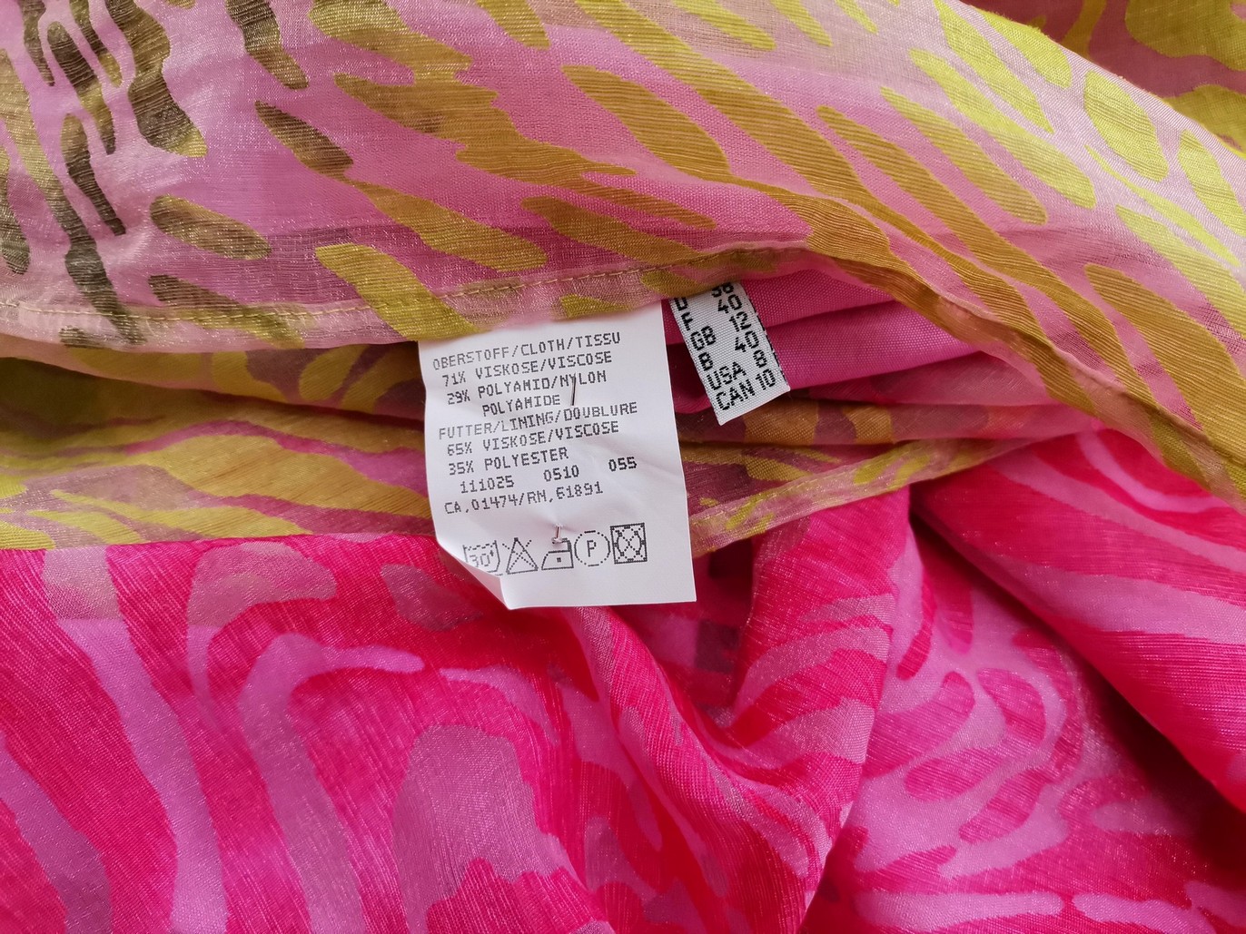 Cavita Rozmiar 38 Kolor Różowy Okrągły dekolt Sukienka Maxi Bezrękawnik Długa Materiał Wiskoza Cavita Rozmiar 38 Kolor Różowy Okrągły dekolt Sukienka Maxi Bezrękawnik Długa Materiał Wiskoza