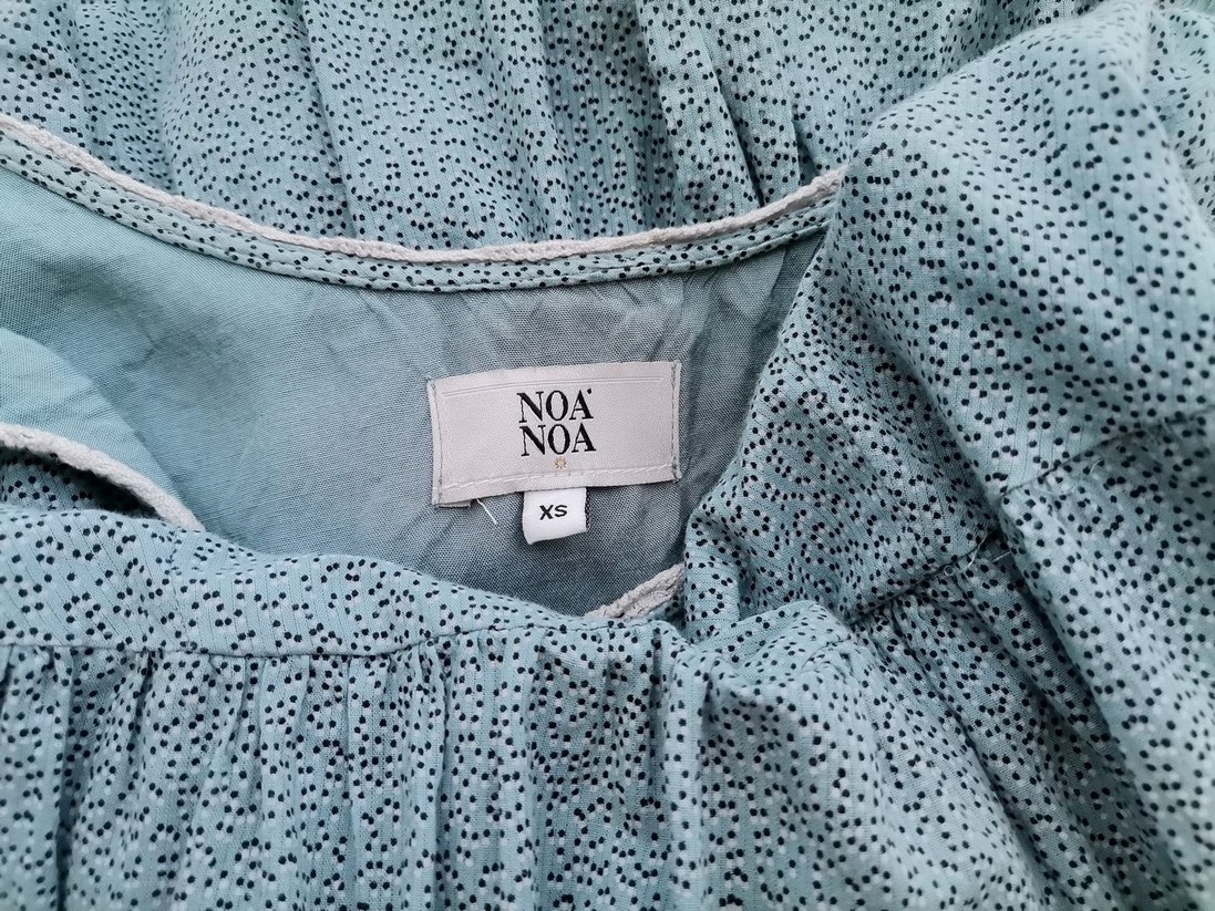 Noa noa Rozmiar XS Kolor Niebieski Kwadratowy dekolt Sukienka A-Line Bezrękawnik Do Kolan Materiał Bawełna 100% Noa noa Rozmiar XS Kolor Niebieski Kwadratowy dekolt Sukienka A-Line Bezrękawnik Do Kolan Materiał Bawełna 100%