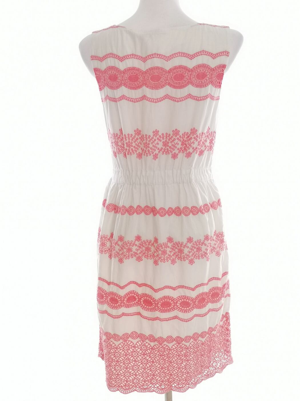 Fat face Rozmiar 10 (38) Kolor Biały Okrągły dekolt Sukienka Sheath Bezrękawnik Midi Materiał Bawełna 100% Fat face Rozmiar 10 (38) Kolor Biały Okrągły dekolt Sukienka Sheath Bezrękawnik Midi Materiał Bawełna 100%