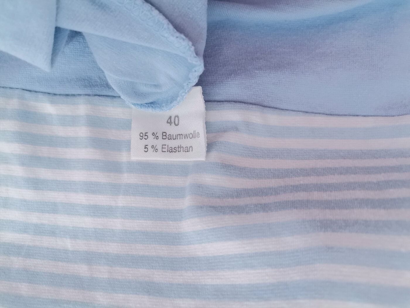 Vintage Rozmiar 40 Kolor Niebieski Pasy Okrągły dekolt Tunika Bluzka Krótki rękaw Materiał Bawełna Vintage Rozmiar 40 Kolor Niebieski Pasy Okrągły dekolt Tunika Bluzka Krótki rękaw Materiał Bawełna
